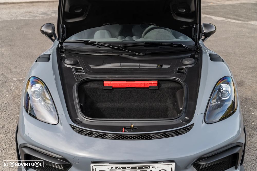 Porsche 718 Cayman GT4 RS - 19