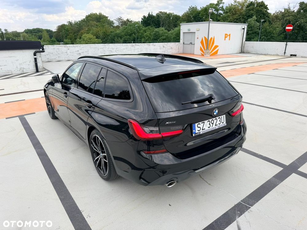 BMW Seria 3 320d xDrive M Sport - 8