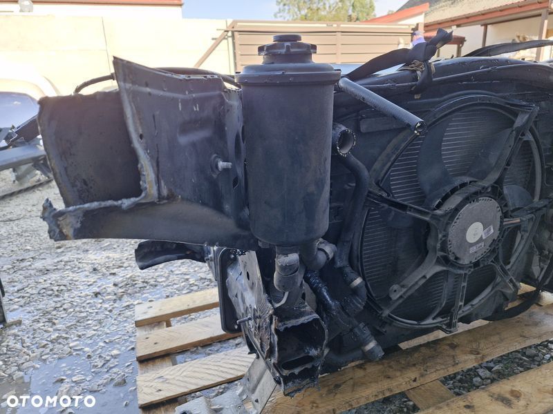 bmw x5 e70 benzyna pas przedni belka wzmocnienie chłodnice wentylator przód - 7