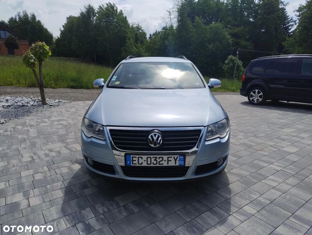 Volkswagen Passat 2.0 TDI Comfortline DSG - 5