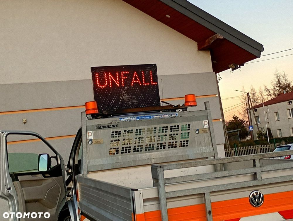 Volkswagen Transporter - 12