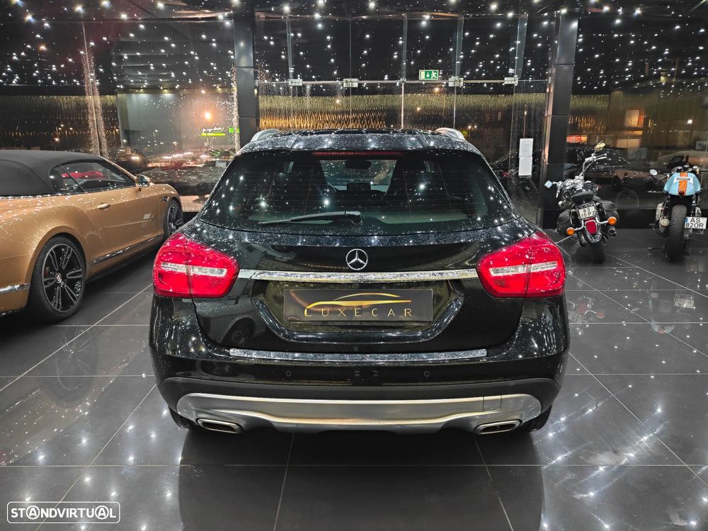 Mercedes-Benz GLA 180 d - 6