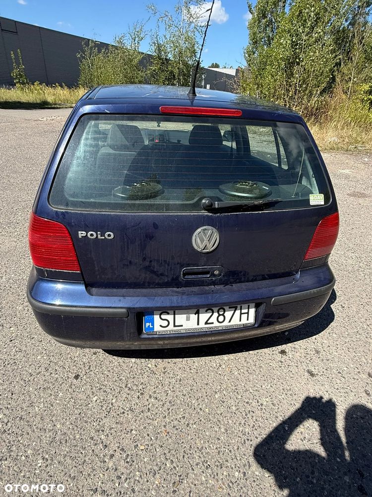 Volkswagen Polo 1.4 Basis - 4