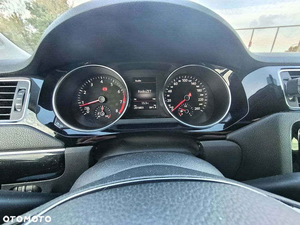 Volkswagen Jetta 1.4 TSI BMT Highline - 19