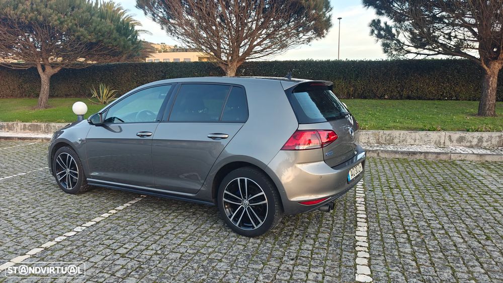 VW Golf 1.4 GTE Plug-In-Hybrid DSG - 5