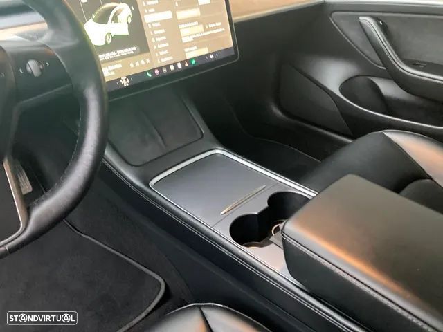 Tesla Model 3 RWD - 23