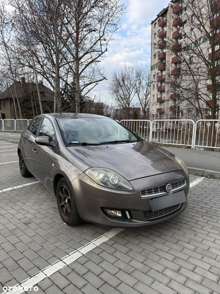 Fiat Bravo 1.9 Multijet Estiva Blue&Me - 1