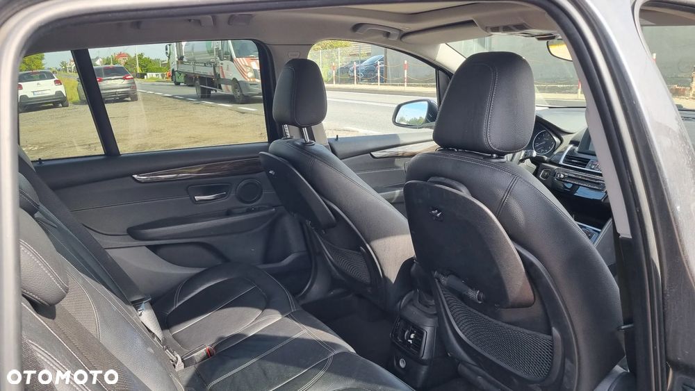 BMW Seria 2 220d xDrive Sport-Aut Luxury Line - 28