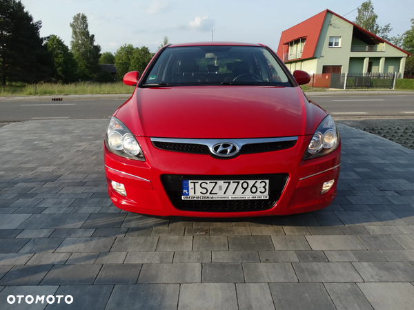 Hyundai i30 2.0 Automatik Premium