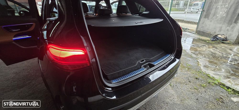 Mercedes-Benz GLC 300 de 4Matic 9G-TRONIC AMG Line Advanced - 35