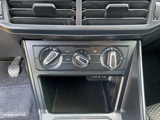 VW Polo 1.0 Confortline - 17