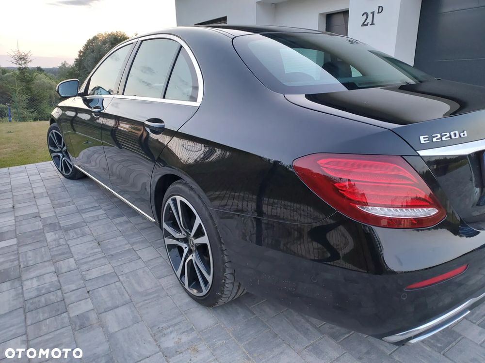 Mercedes-Benz Klasa E 220 d 9G-TRONIC - 6