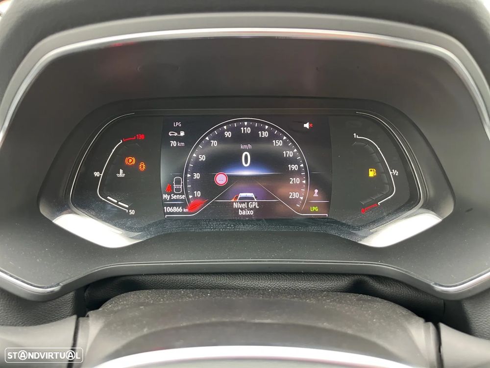 Renault Captur 1.0 TCe Techno Bi-Fuel - 10