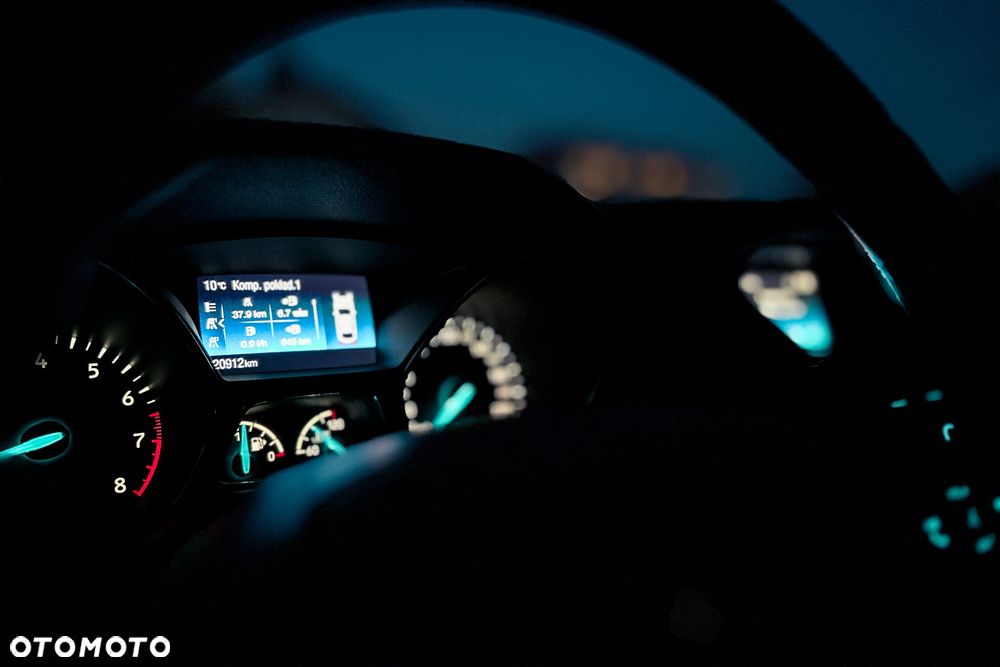 Ford Focus 1.5 EcoBoost SYNC Edition ASS - 9