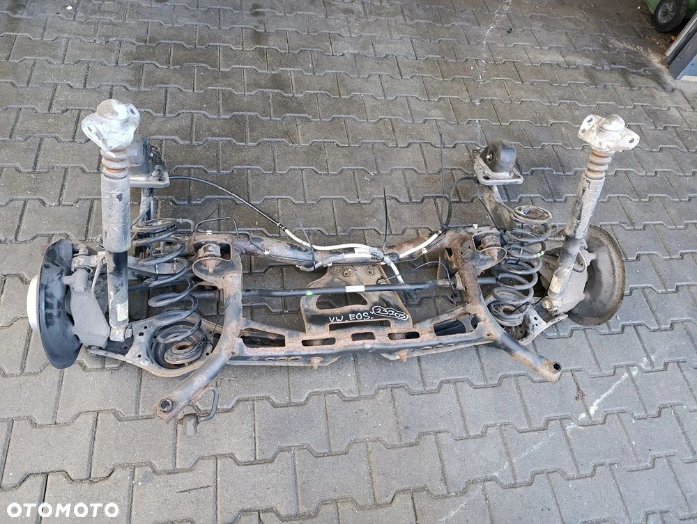 VW EOS 2.0 TDI ZAWIESZENIE BELKA TYŁ TYLNE 1Q0505315C - 1