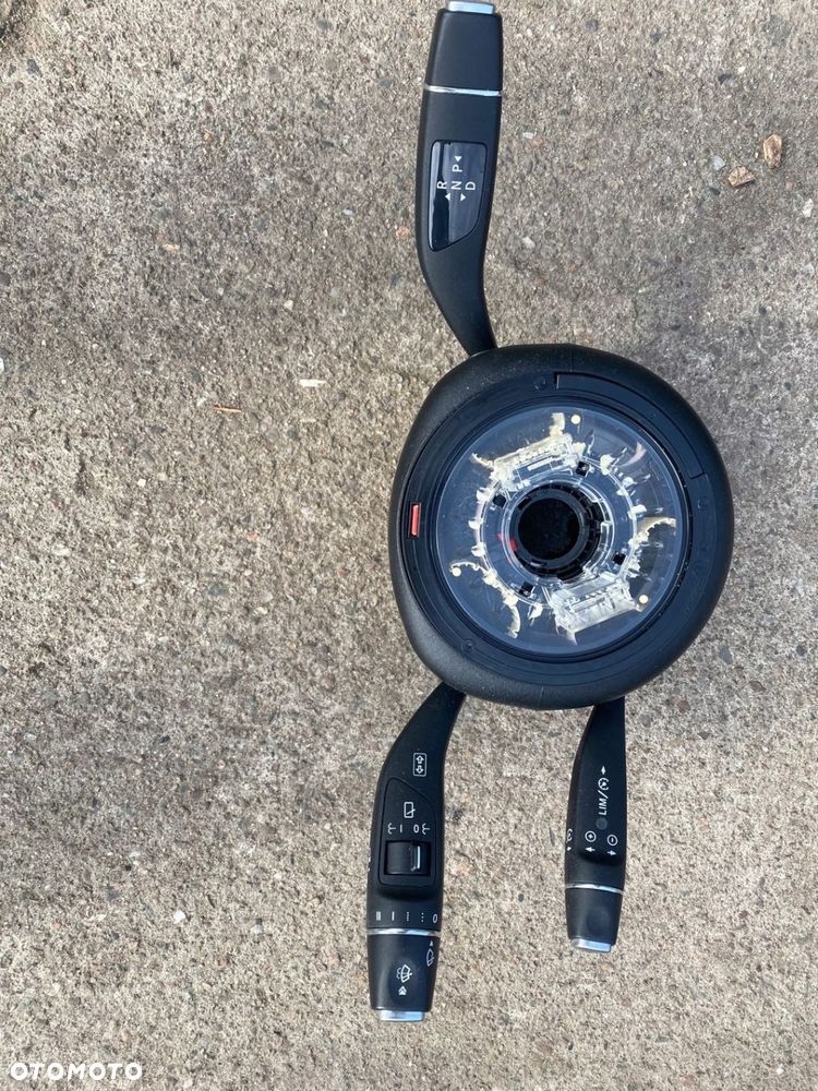 MERCEDES 205 253 przelaczniki tasma A 2059002709 - 1