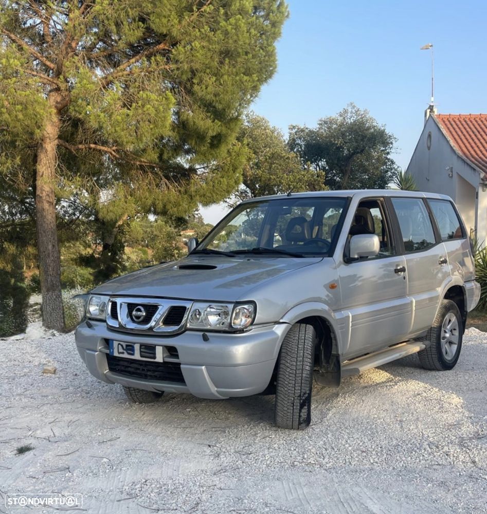 Nissan Terrano - 2