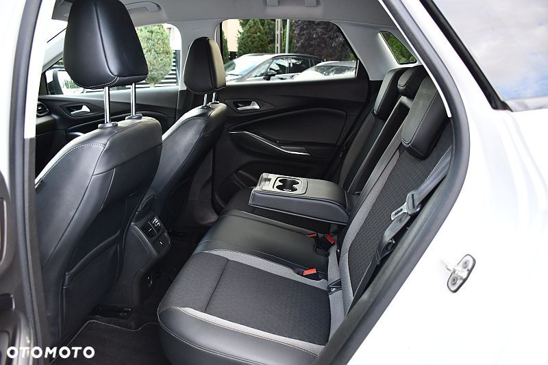 Opel Grandland X 1.6 D Start/Stop INNOVATION - 19