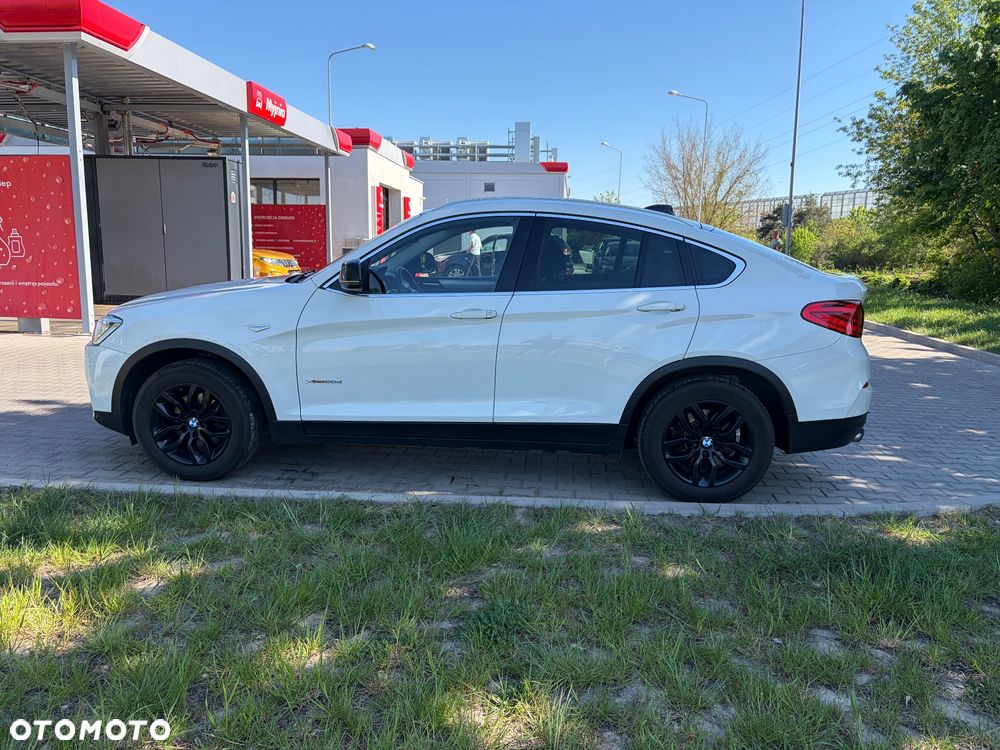 BMW X4 xDrive20d - 9
