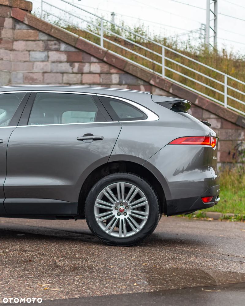 Jaguar F-Pace 2.0 i4D AWD Prestige - 5