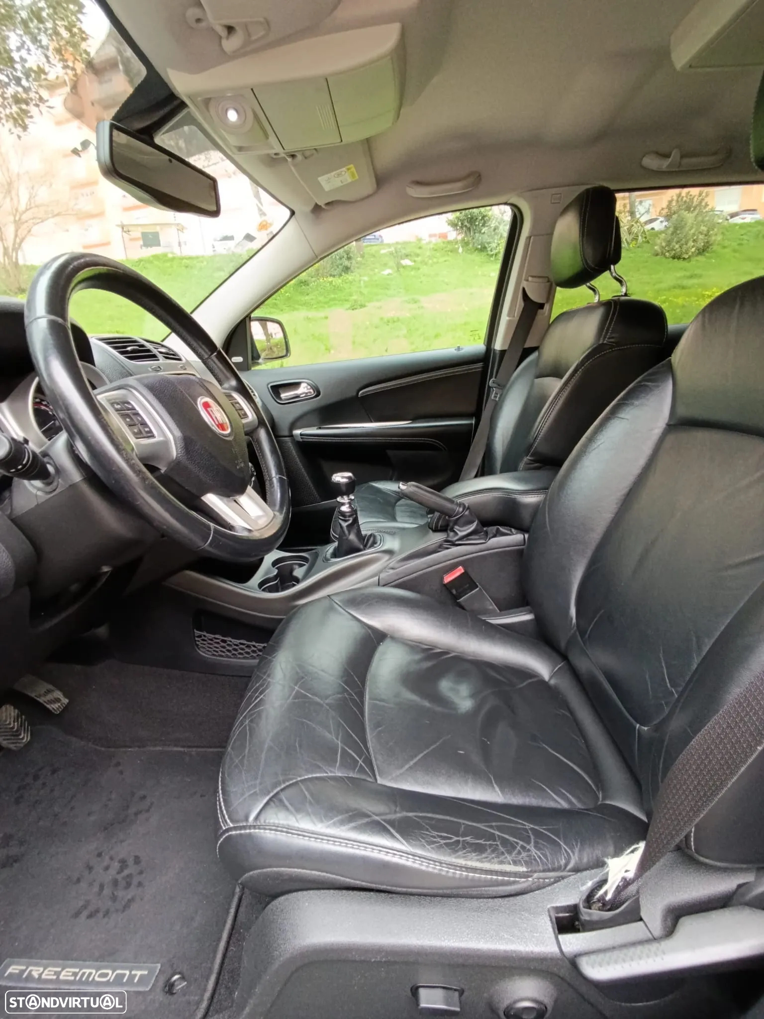 Fiat Freemont 2.0 M-Jet Urban - 16