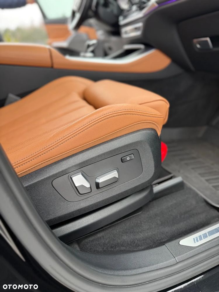 BMW X5 xDrive30d - 17