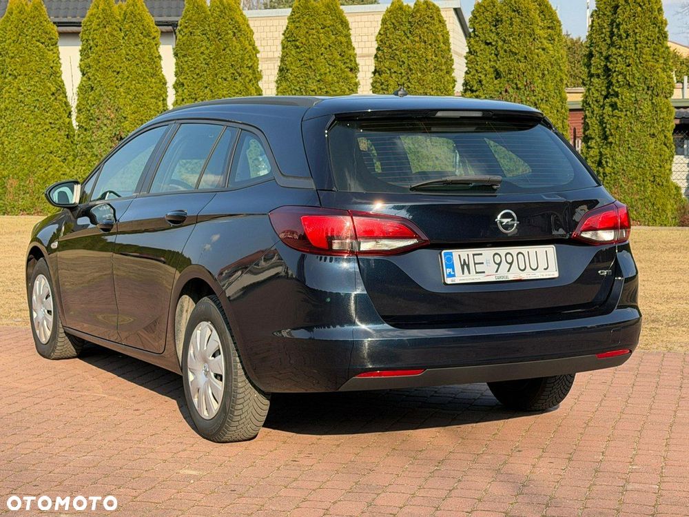 Opel Astra 1.6 CDTI Enjoy - 3
