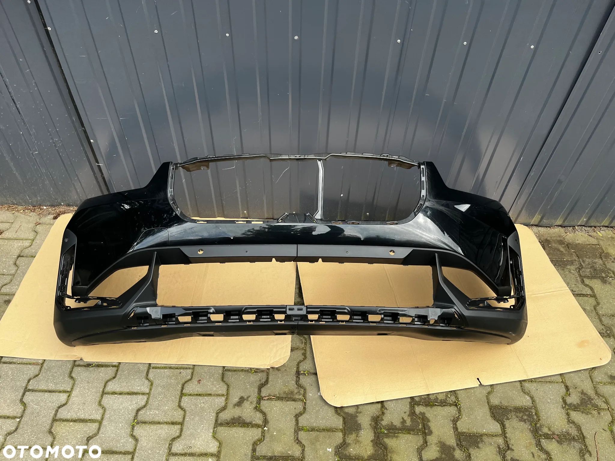 ZDERZAK BMW X1 U11 CAŁY ORYGINAŁ NIE NAPRAWIANY - 1
