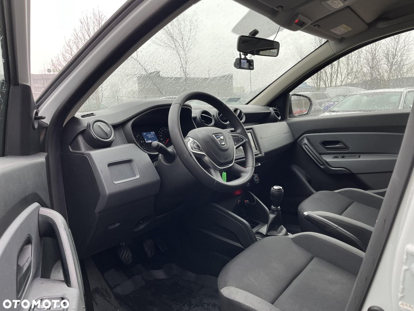 Dacia Duster 1.6 SCe Access - 21