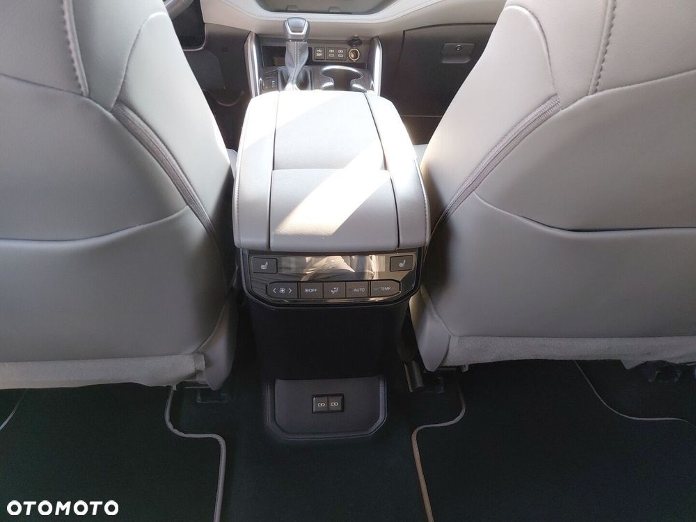 Toyota Highlander 2.5 Hybrid Executive - 20