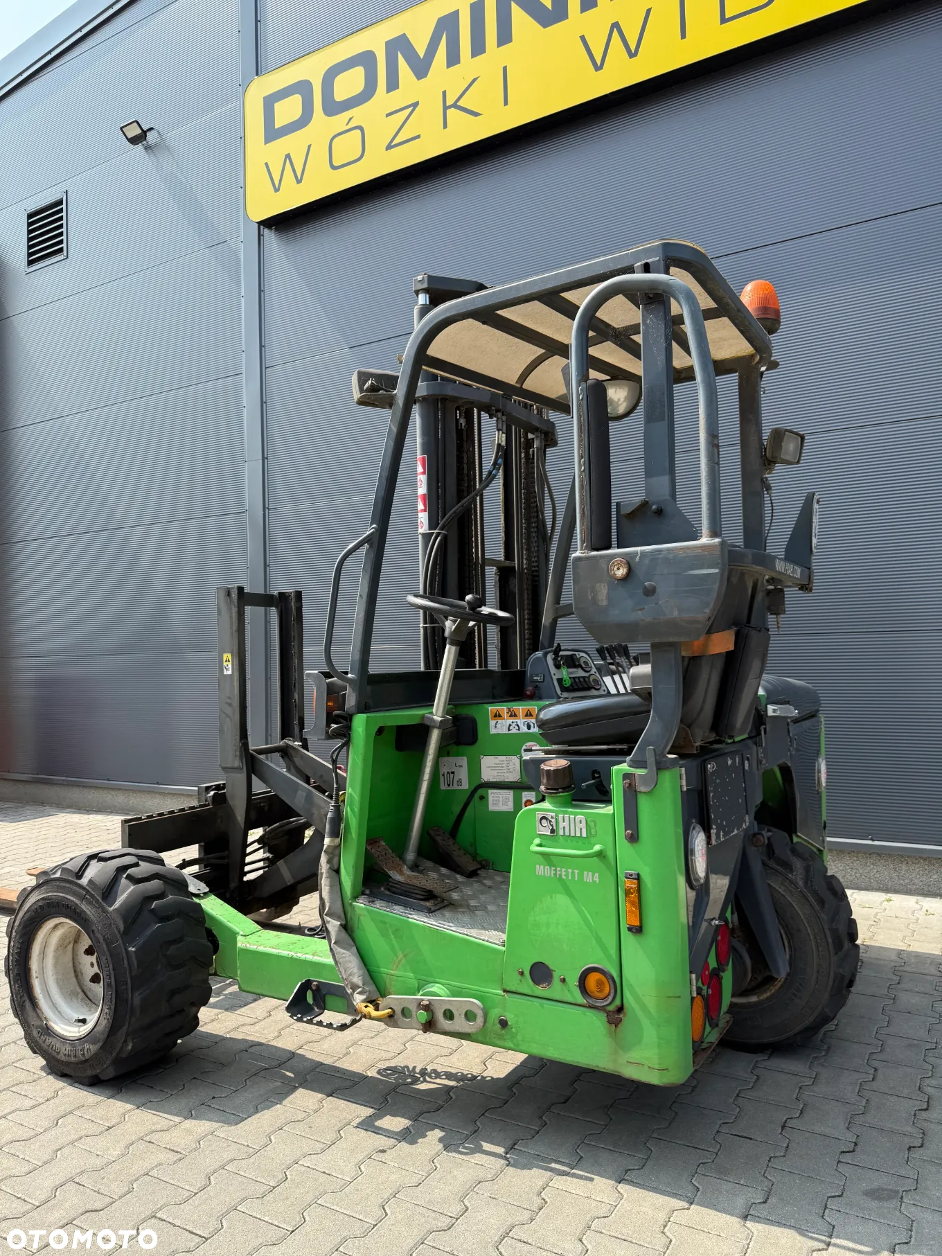 Moffett M4 25.3 - 7