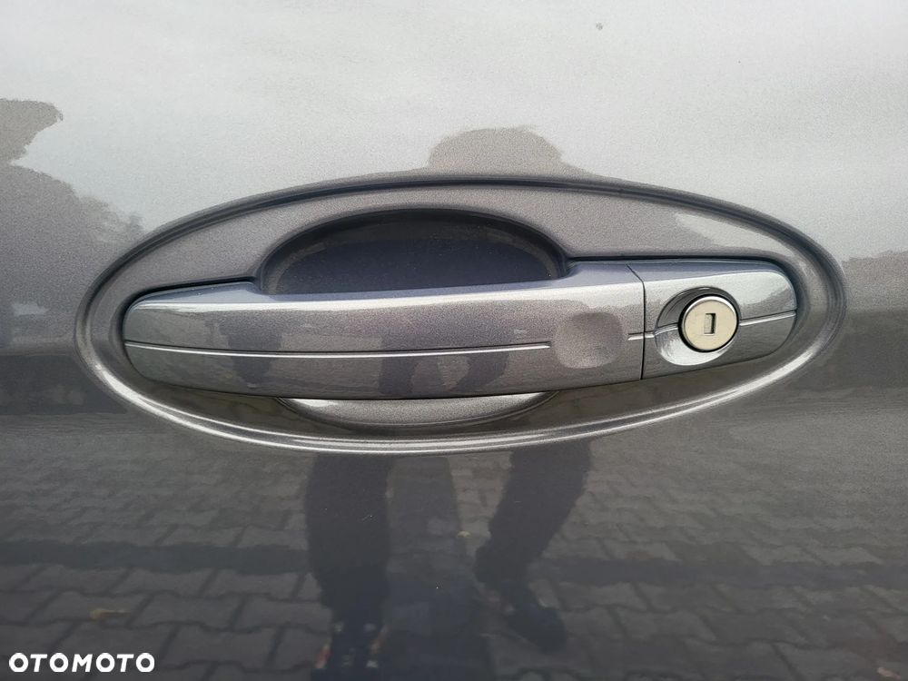 Ford Grand C-MAX 2.0 TDCi Titanium - 13