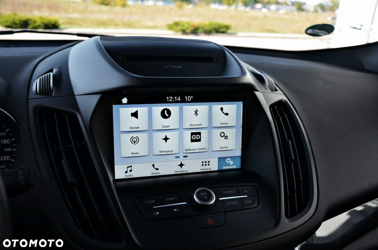 Ford Kuga - 32