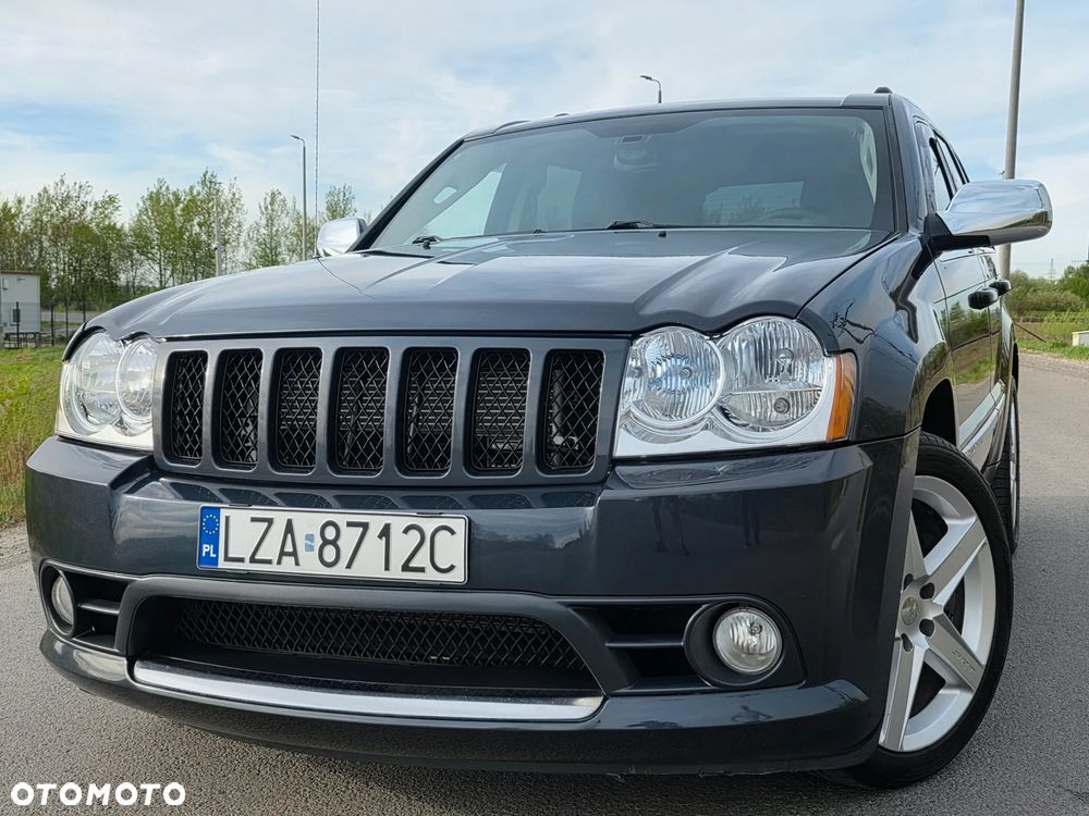 Jeep Grand Cherokee - 11