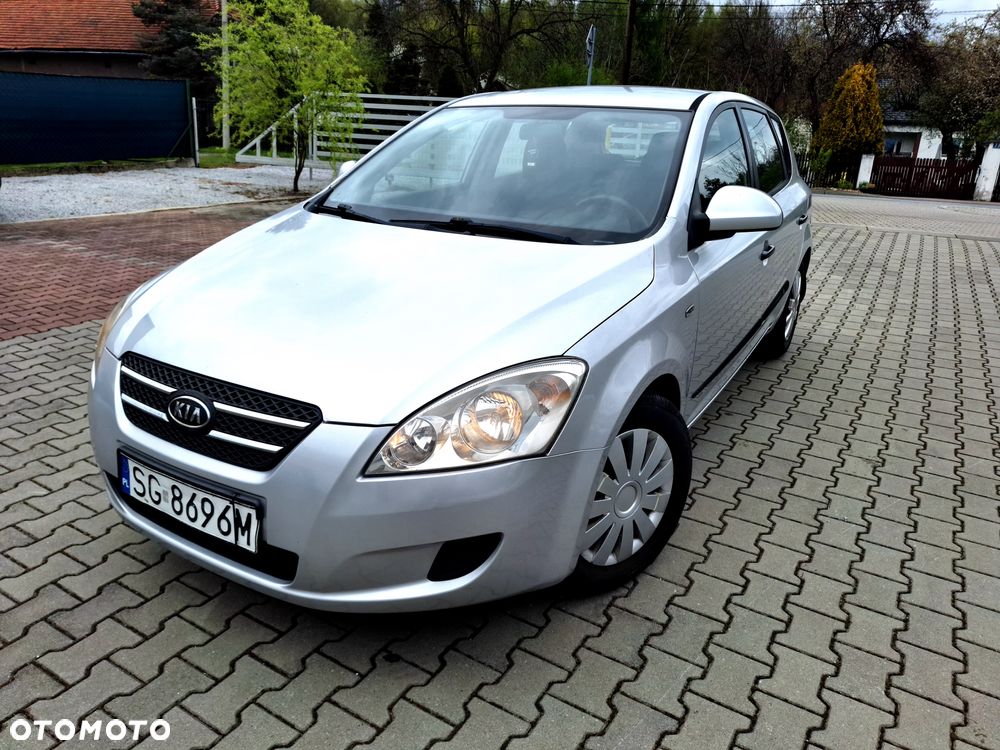 Kia Ceed - 2
