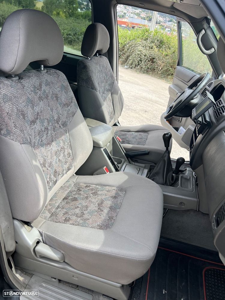 Nissan Patrol GR 2.8 TD SE - 11