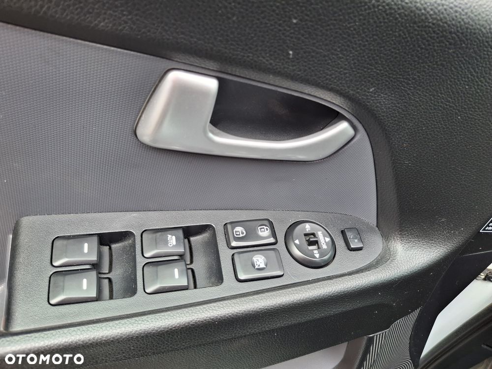 Kia Sportage - 16