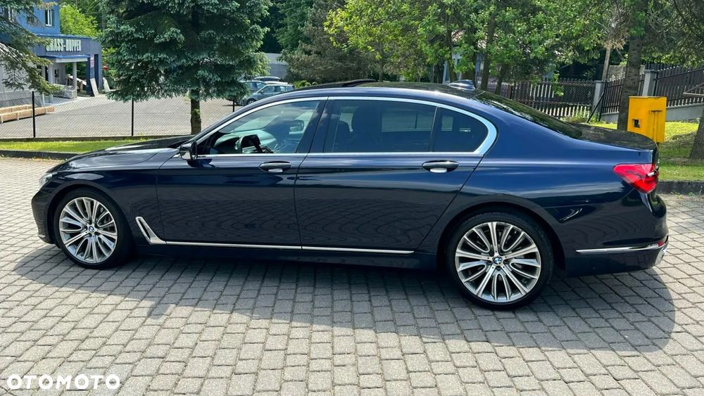 BMW Seria 7 2017 photo 5