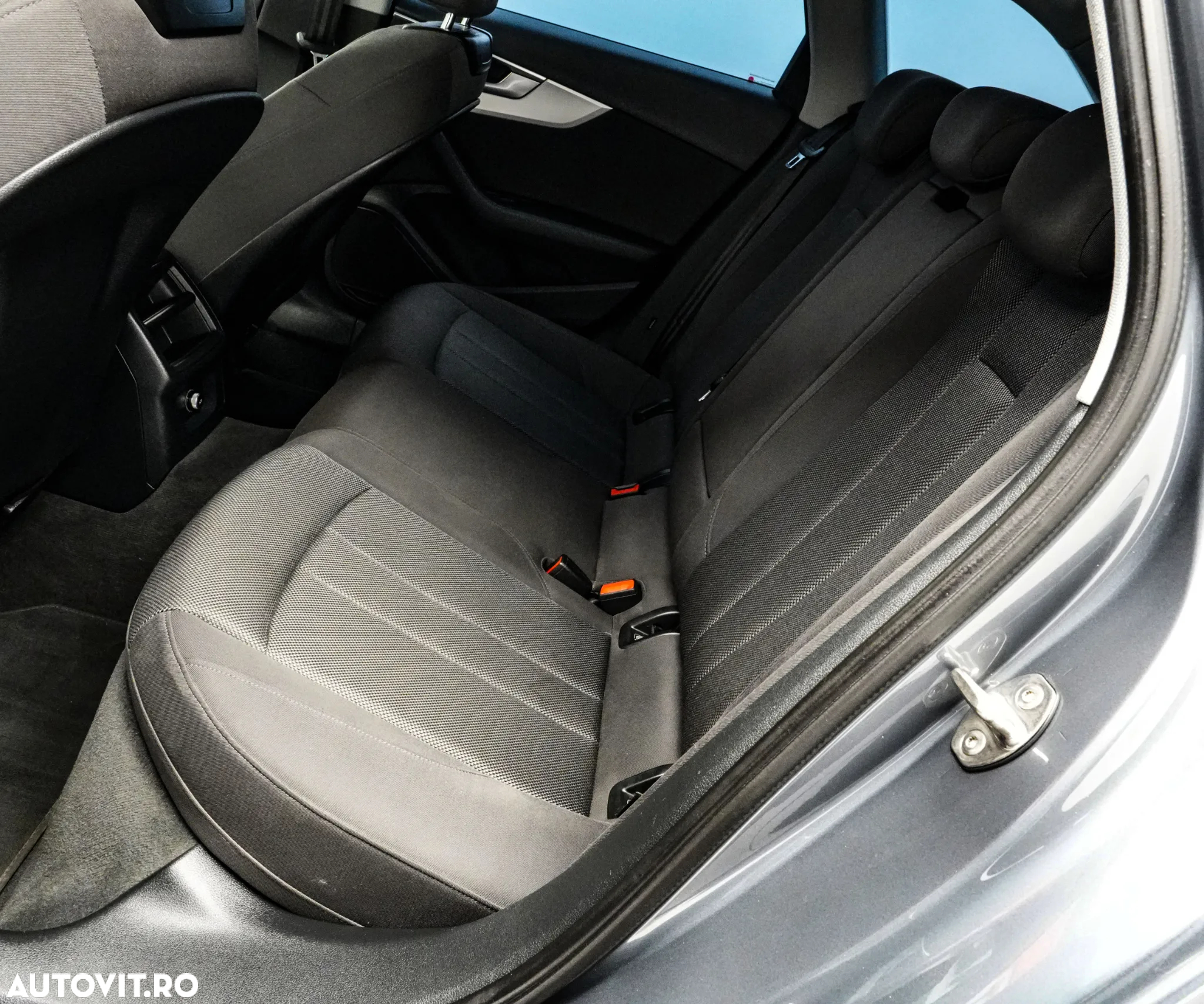 Audi A4 Avant 2.0 TDI S tronic Design - 13