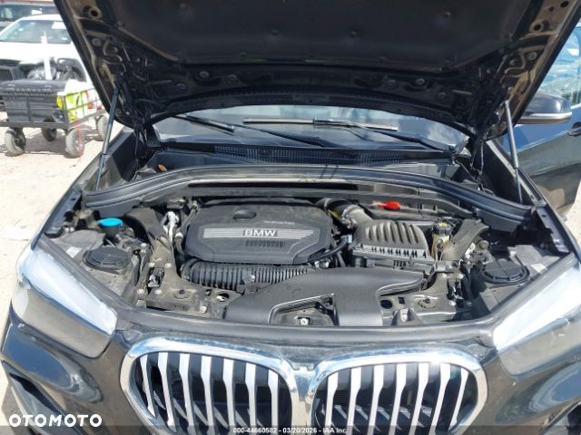 BMW X1 xDrive25i GPF xLine - 8
