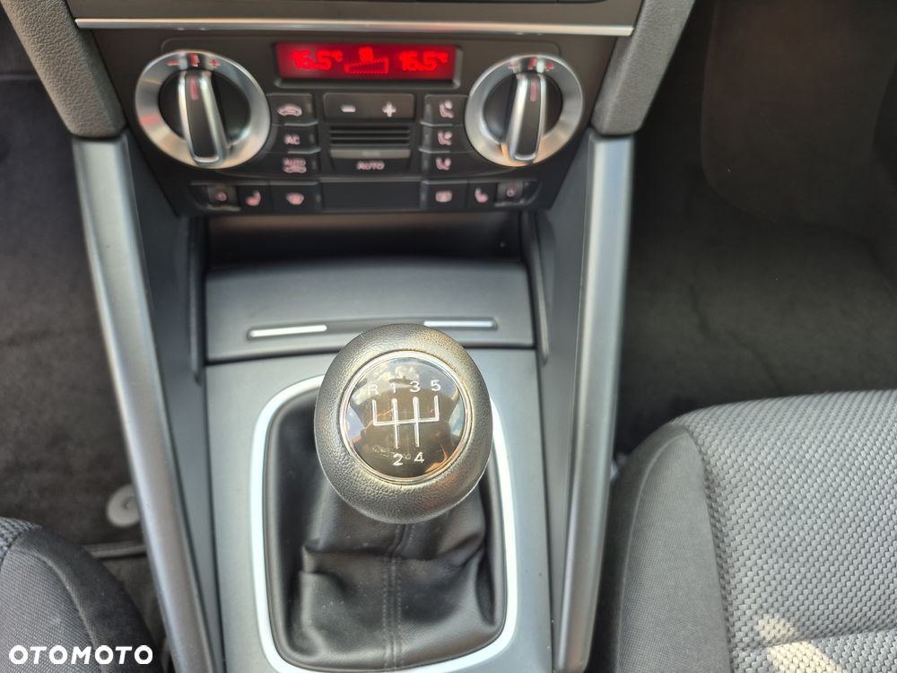 Audi A3 Sportback 1.6 Ambition - 25