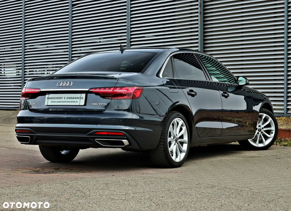 Audi A4 Limousine - 10