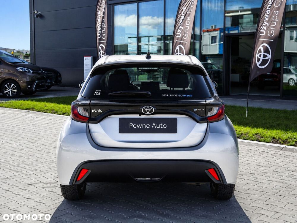 Toyota Yaris - 6