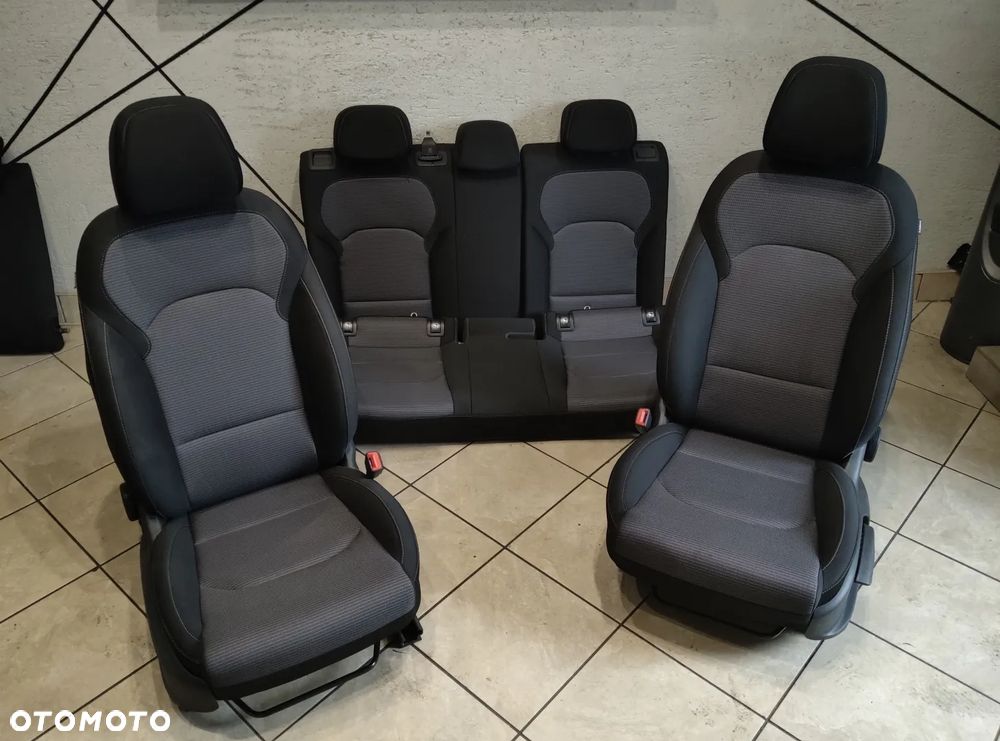 HYUNDAI I30 III LIFT HB KOMPLET FOTELI FOTEL KANAPA - 2
