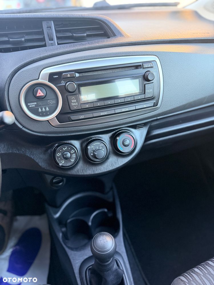Toyota Yaris 1.0 VVT-i Cool Edition - 11