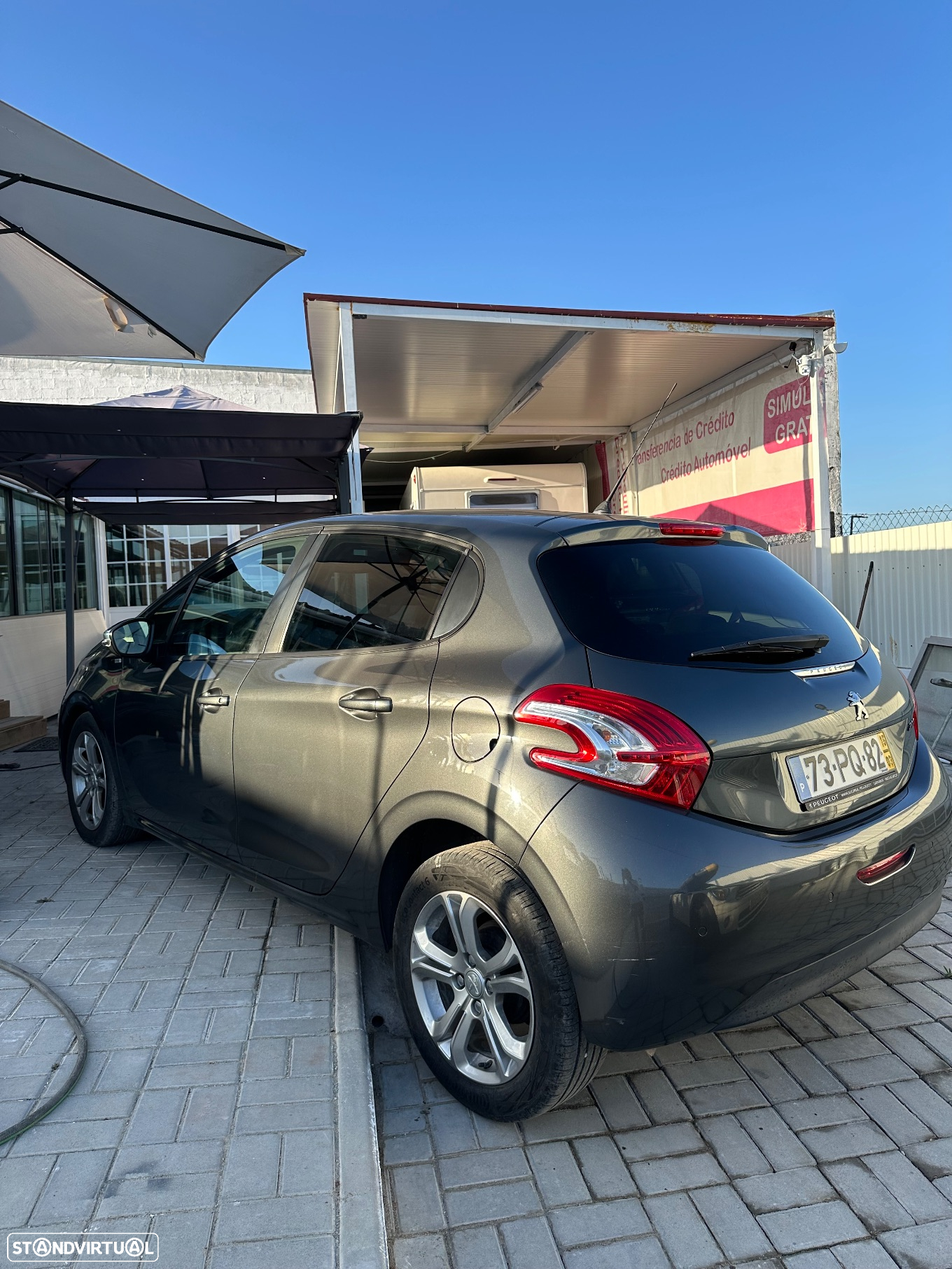 Peugeot 208 1.2 VTi SE Style - 25