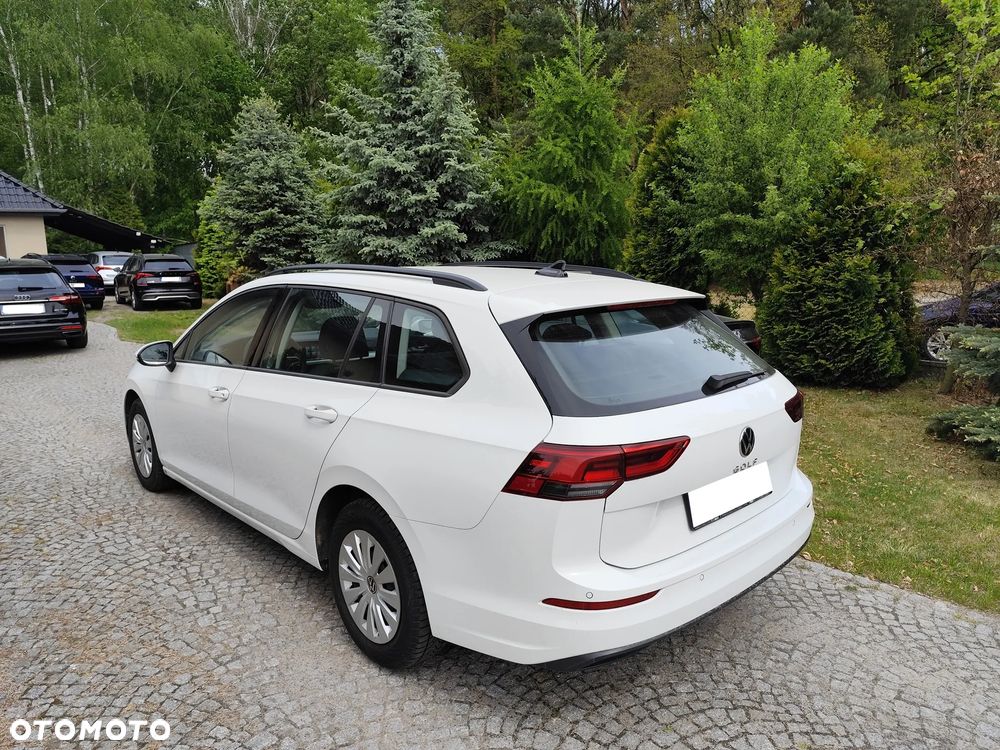 Volkswagen Golf - 10