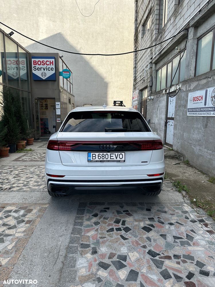 Audi Q8 - 3