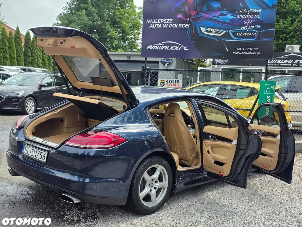 Porsche Panamera PDK Platinum Edition - 5