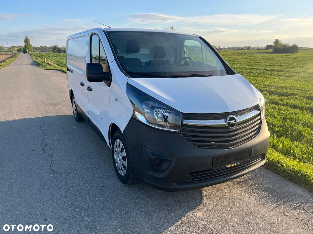 Opel Vivaro - 17